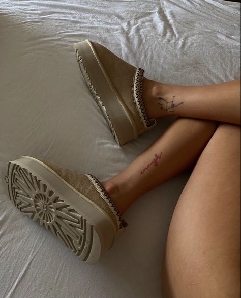 Ugg tasman aesthetic / ankle tattoo / red tattoo / enough tattoo / starsign tattoo Red Calf Tattoo, Red Ankle Tattoo, Ankle Tattoo Words, Back Calf Tattoo, Starsign Tattoo, Enough Tattoo, Tattoo Red, Red Tattoo, Red Tattoos