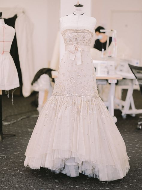 Chanel Haute Couture Dress, Chanel Gown, Haute Couture Dress, Princess Closet, Dress Chanel, Chanel Dress, Haute Couture Dresses, Chanel Haute Couture, Couture Dress