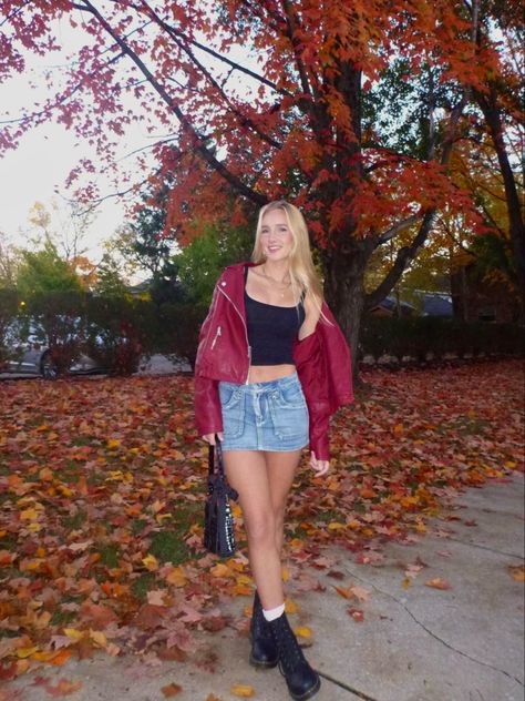 Red Leather Jacket Outfit Aesthetic, Bougie Clothes, Red Leather Skirt Outfit, Denim Skirt Outfit Aesthetic, Red Mini Skirt Outfit, Mini Denim Skirt Outfit, Jean Mini Skirt Outfit, Hoco Fits, Denim Skirt Outfit Fall