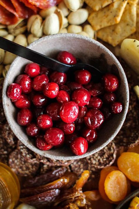 Tart & Tangy Pickled Cranberries recipe || The perfect compliment to any fall salad or charcuterie board. || @thismessisours #vegan #Thanksgiving Pickled Cranberries, Food Dinner Recipes, Kitchen Apothecary, Vegetarian Gluten Free, Fall Salad, Raw Dog Food, Food Game, Dessert Vegan, Dinner Drinks