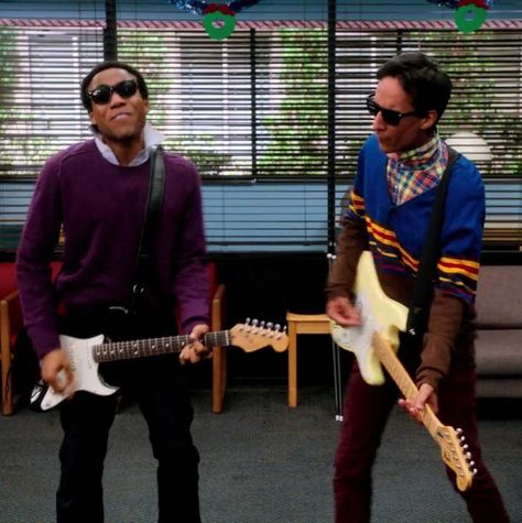 Community Show Aesthetic, Donald Glover Aesthetic, Troy And Abed, Community Tv Show, Danny Pudi, Community Tv, Yvette Nicole Brown, Community Show, T Bone