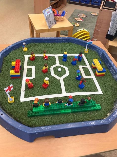 Euros Activities For Kids, Father's Day Tuff Tray Ideas, Football Tuff Tray Ideas, Euros 2024 Football Activities, Sports Tuff Tray Ideas, Football Tuff Tray, Sports Eyfs Activities, Early Years Tuff Tray, Small World Ideas Eyfs