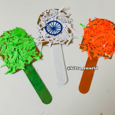 Independence Day Activity for Toddlers | Independence day craft ideas 💡| its very easy to prep and fun way to introduce with our national flag🇮🇳 and learn about tricolours. follow @kittu_zworld for more such creative activities 🤩 #independencedaycraft #independenceday #indepencedaydiy #craft #diy #tricolourdiy #tricolourcraft #independenceday2024 #15august #independencedaycraftsforkids #independencedayactivitiesfortoddlers #nationalflag #trianga #🇮🇳 #toddlers #preschools Independence Art And Craft, Independence Day Crafts For Kids Indian, Independence Day Craft Activity, Creative Ideas For Independence Day, Tri Colour Craft For Independence Day, Independence Day Craft Ideas, Independence Day Activities, Independent Toddler, Activity For Toddlers