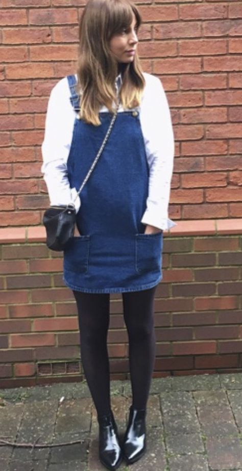 Flat Tan Sandals, Winter Outfits With Tights, Outfit With Tights, Primark Bags, Have A Good Week, New Look Tops, Denim Pinafore, Old Boots, Straw Fedora