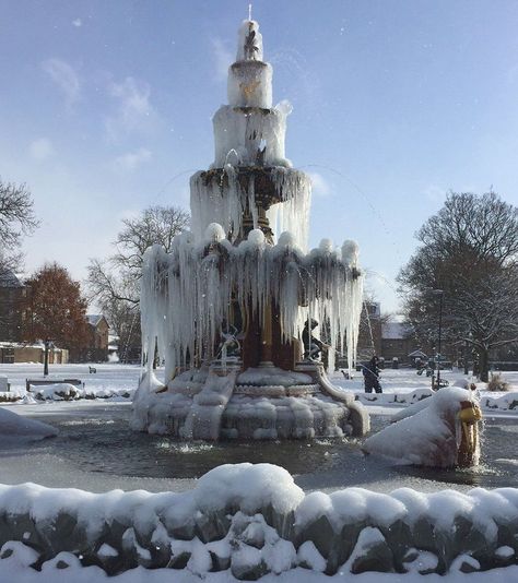 A frozen centrepiece in Fountain Gardens, Paisley, Renfrewshire Ice Garden, Frozen Landscape, Frozen Fountain, Ice Bubbles Winter Frozen, Snow Garden Aesthetic, Frozen Waterfall, Uk Weather, I Love Snow, Garden Fountains