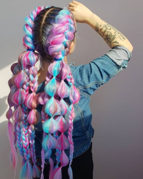 Trendy festival hairstyle ideas for long and short hair - Miss M.V. Bubbly Braids, Pastel Braids, Trendy We Fryzurach, Rave Hair, Fest Outfits, Pretty Hair Color, Festival Hair, Trending Hairstyles, Hair Dye Colors