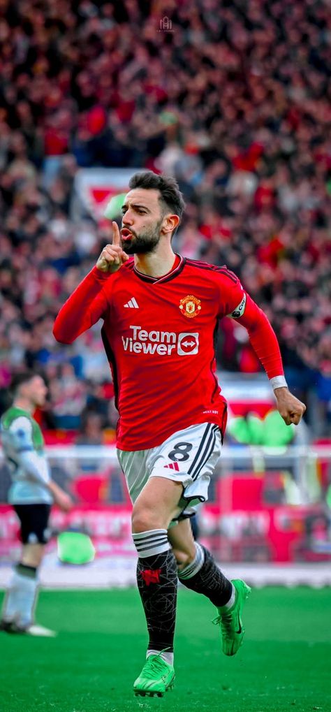 Bruno Fernandes Wallpaper, Man United Wallpapers, Man United Players, Bruno Fernandes Manchester United, Bruno Fernandez, British Soccer Players, Manchester United Art, Football Players Photos, Manchester United Team