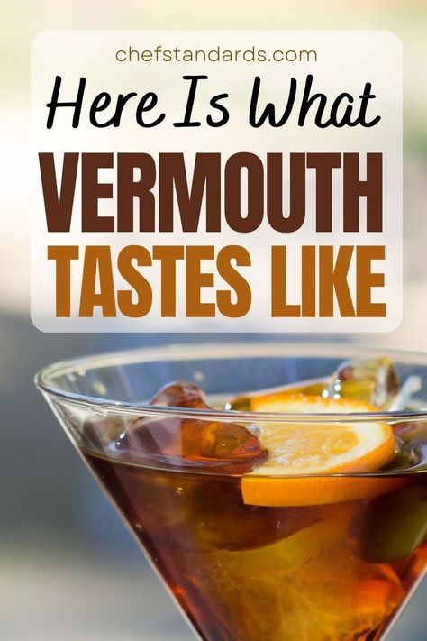 You see it everywhere, but you don’t know what does vermouth taste like? Find out more about the taste, how to use it, and other info you might need. Drinks With Vermouth, Vermouth Drinks, Vermouth Cocktails, Vermouth Cocktail, Limoncello Cocktails, Mimosa Recipe, Tonic Recipe, Fortified Wine, Popular Drinks