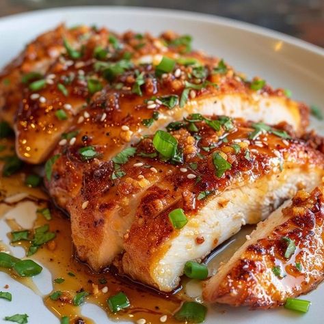 Tasty Recipes Crispy Honey Garlic Chicken, Crispy Honey Chicken, Garlic Chicken Recipe, Chicken Breast Cutlet, Garlic Chicken Recipes, Honey Garlic Sauce, Sesame Chicken, Honey Chicken, Honey Garlic Chicken