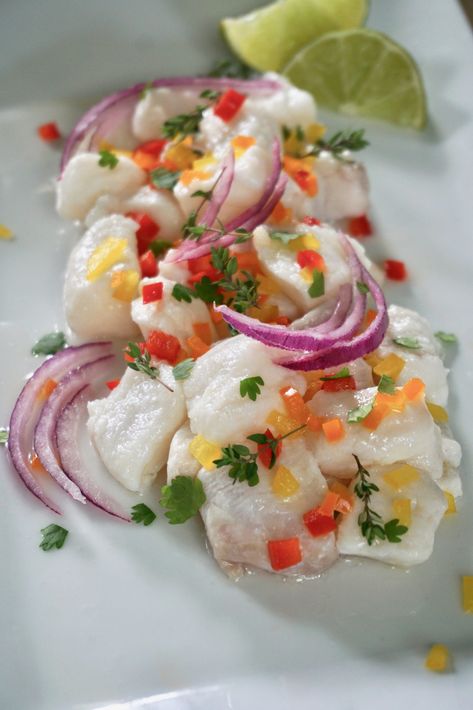 This Peruvian Ceviche is an easy summer appetizer full of fresh flavors. Raw fish marinated in lime juice make this summer recipe a must! Fish Crudo, Civeche Recipe, Seviche Recipes, Ceviche Recipe Fish, Lobster Ceviche, Tilapia Ceviche, Ceviche Fish, Tapas Ideas, Mexican Ceviche