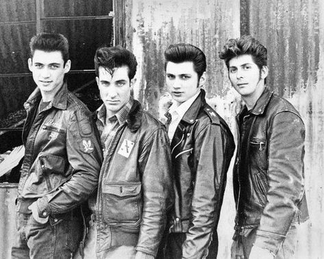 Greasers - Rockabilly Greaser Guys, 50s Greaser, Greaser Jacket, Greaser Aesthetic, Greaser Style, Rockabilly Bands, Greaser Hair, Boys Leather Jacket, Shaving Cut