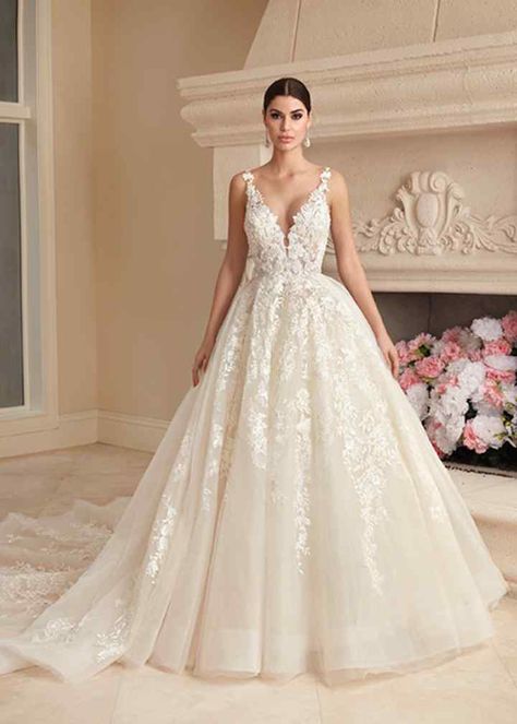 Wedding Gown Ball Gown, Swarovski Wedding Gown, Elegant Ball Gown Wedding Dress, Demetrios Wedding Dress, Demetrios Bridal, Debutante Dresses, Ball Gowns Wedding Dress, Wedding Dress Pictures, Dream Wedding Ideas Dresses