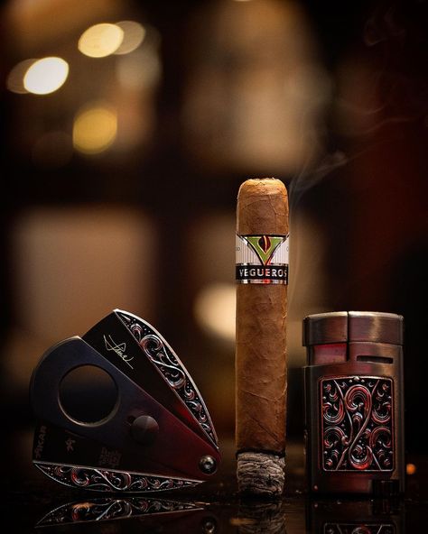 Anthony Lima on Instagram: “Good morning and good evening my friends👋 Vegueros Tapados 🇨🇺 @lacasadelhabanomacau #throwbackyesterday . . . #vegueroscigars…” Good Evening, Cigars, Good Morning, Convenience Store Products, On Instagram, Instagram