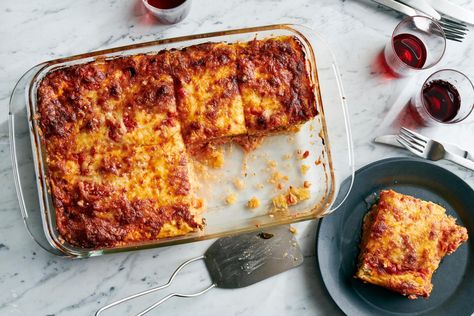 It’s casserole season. For that, there’s this polenta lasagna recipe. – The Denver Post Lasagna With Spinach, Polenta Lasagna, Ny Times Recipes, New York Times Recipes, Baked Polenta, Nyt Recipes, Easy Casseroles, Polenta Recipes, Vegetarian Mains