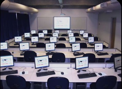 Computer Classroom Aesthetic, Computer Lab Aesthetic, University Layout, School Computer Lab Design, School Computer Room, School Visuals, Computer Lab Design, School Computer Lab, Script Dr