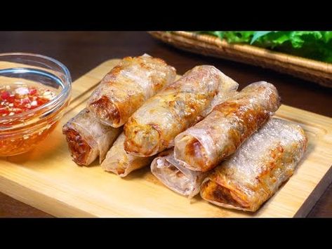 (202) EASY Air Fryer Vietnamese Egg Rolls - Rice Paper Recipe - YouTube Rice Paper Rolls Recipes, Vietnamese Egg Rolls, Vietnamese Rice Paper Rolls, Chinese Egg Rolls, Rice Paper Recipes, Crispy Egg, Rice Rolls, Asian Rice, Recipe Paper