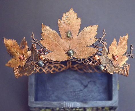 Ithuriell 🌿 on Instagram: “It's been a while since I worked with electroformed leaves. I am always awed at this magic - how real plants can be preserved in copper and…” Fall Crown, Autumn Fairy, Falling Kingdoms, Skyfall, Fantasy Wedding, Real Plants, Fantasy Clothing, Jewelry Inspo, Fall Wreath