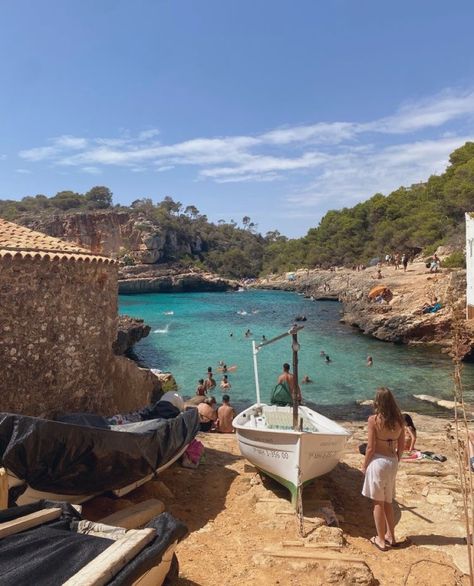 Mediterranean Aesthetics on Twitter: "https://t.co/zHy9ep98kF" / Twitter Majorca Spain Aesthetic, Majorca Aesthetic, Mallorca Spain Aesthetic, Mallorca Aesthetic, Swimming Aesthetic, Majorca Spain, Spain Aesthetic, Mediterranean Summer, Cliff Jumping