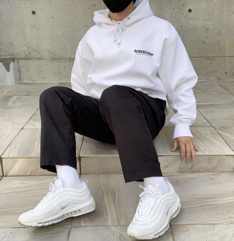 White Hoodie Outfit Street Style, White Crewneck Outfit Men, Korea Boy Outfit, Korean Autumn Outfit Men, Korea Outfit Men, White Hoodie Outfit Men, Hoodie Outfit Men Streetwear, Crewneck Outfit Men, Hoddies Outfits Men