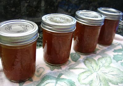 Canning Tomato Sauce, Pastry Business, Tomato Sauce Recipe, Fruit Preserves, Homemade Tomato Sauce, Canning Tomatoes, Pint Jars, Baking Pastry, Half Pint