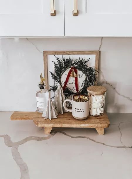 Christmas Kitchen Decor Modern, Christmas Kitchen Corner Decor, Boho Christmas Kitchen Decor, Kitchen Corner Christmas Decor, Christmas Counter Decorations, Coffee Station Christmas Decor, Christmas Coffee Corner, Christmas Coffee Decor, Neutral Christmas Kitchen Decor