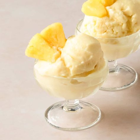 Frozen Pineapple Dessert, Pineapple Whip Recipe, Healthier Baking, Dole Whip Recipe, Pineapple Sorbet, Pineapple Ice Cream, Chia Seed Smoothie, Pineapple Whip, Picture Diary