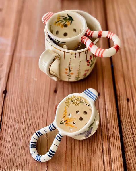 Ceramic christmas ornaments