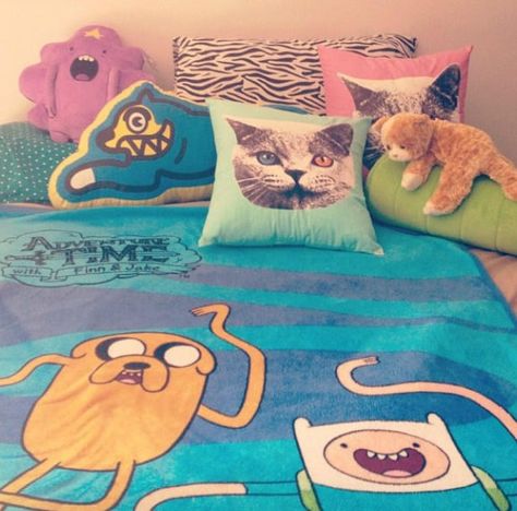 Tyler's Bed Adventure Time Room Ideas, Adventure Time Nostalgia, Adventure Time Bedroom, Adventure Time Room, Aesthetic Language, 2000s Posters, Jun Liu, 2010s Nostalgia, 2013 Swag Era