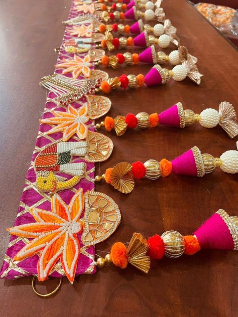 Bandharwal Designs, Latest Bandarwal Designs, Toran Designs Doors Handmade, Door Toran, Handmade Decorative Items, Diwali Diya Decoration, Diwali Design, Diy Floral Decor, Janmashtami Decoration