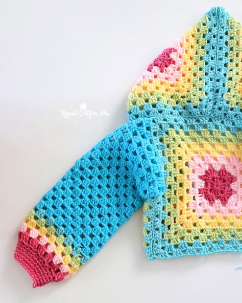 Crochet Hats Free Pattern Easy, Crochet Patterns Cardigans, Diy Crochet Sweater, Baby Cardigan Pattern, Crochet Purse Pattern Free, Granny Square Crochet Patterns Free, Kids Cardigans, Crochet Baby Cardigan, Crochet Toddler