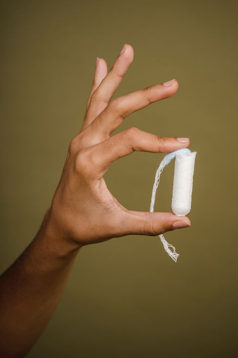 Studies show that menstrual pads, panty liners, and tampons create an immense amount of waste equal to over 200,000 per year. An average woman menstruates approximately for a total of 10 years, equaling to 450 periods in a lifetime, resulting in over 11,000 used tampons or pads.   Today, we're talking about 8 sustainable feminine products from brands that are both affordable and accessible to kick those single-use products to the curb for good! Girl Code Rules, Compliment Someone, Pads Tampons, Girl Code, Walking In Nature, Getting Pregnant, Other Woman, Social Issues, Viral Pins