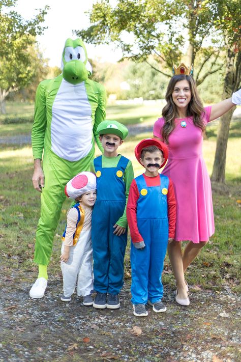 Mario Characters Costumes, Mario Character Costumes, Brothers Costumes, Mario Brothers Costumes, Mario Costumes, Mario Dress, Mario Halloween Costumes, Mario Halloween, Costumes Carnaval