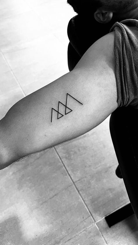 Triangle Tattoo Family, Triangle Family Tattoo Ideas, Infinite Triangle Tattoo, 4 Triangle Tattoo, 3 Triangles Tattoo, Trifecta Tattoo, Small Triangle Tattoo, Three Triangle Tattoo, 3 Triangle Tattoo