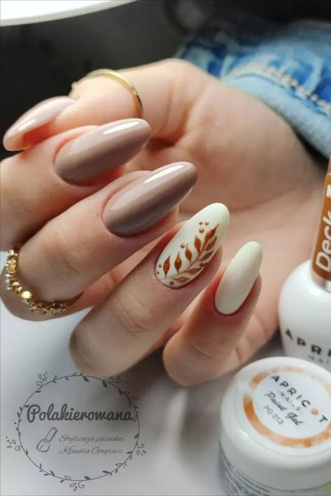 48 Stunning September Nails Colors to Brighten Up Your Fall Fall Themed Nails Almond, Acrylic Nail Fall Designs, Trendy Nails For Fall, Maternity Nail Ideas, Fall Nails Wedding, Fall Nails Simple Almond, Fall Engagement Nails, Nails For September, Nails Types