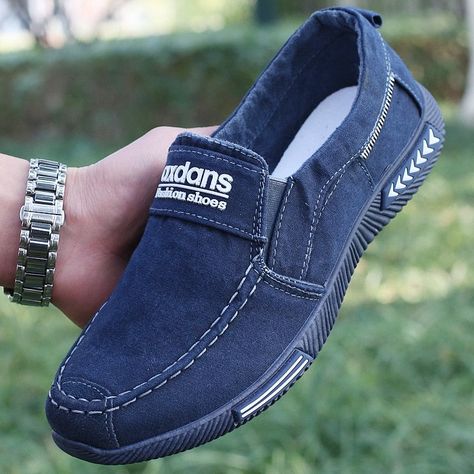 aonga Mens Slip On Sneakers, Flat Shoes Men, Mens Slip Ons, Autumn Shoes, Mens Summer Shoes, Men's Casual Shoes, Mens Canvas Shoes, Fashion Footwear, 2017 Fashion