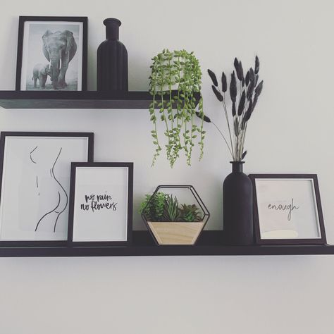 Black Wall Shelves Living Room, Black Wall Shelf Decor, Black Floating Shelf Decor, Black Shelves Decor, Floating Shelves Decor Living Room, Hanging Shelf Decor Living Room, Photos On The Wall Ideas, Black Shelves Bedroom, Black Shelf Decor Living Room