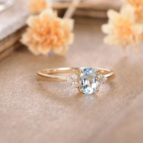 Sapphire Aquamarine Ring, Aquamarine And Gold Engagement Ring, Rose Gold Aquamarine Engagement Ring, Simple Aquamarine Engagement Ring, Aquamarine Rings Engagement, Diamond And Aquamarine Engagement Ring, Aquamarine And Diamond Ring, Aqua Marine Engagement Ring, Wedding Rings Aquamarine