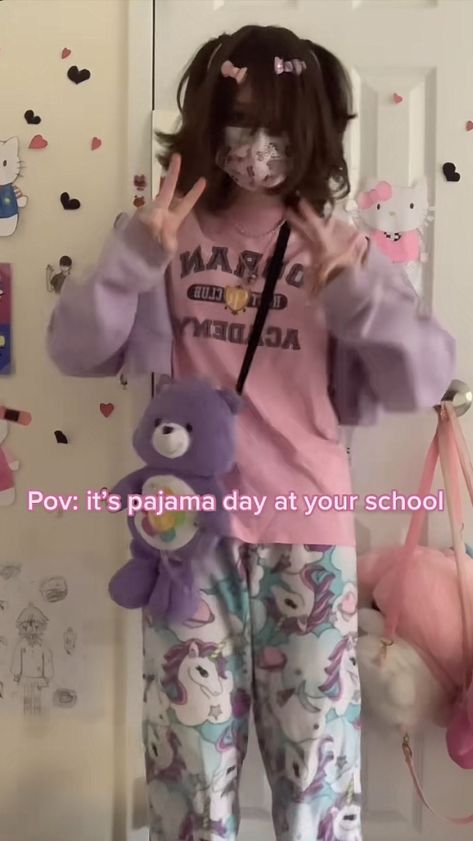 Kawaii Workout Clothes, Anime Core Outfits, Cutecore Hair, 4 Town, Clothes Kawaii, Kawaii Outfit Ideas, Pajama Day, Fashion Kawaii, Pastel Goth Fashion