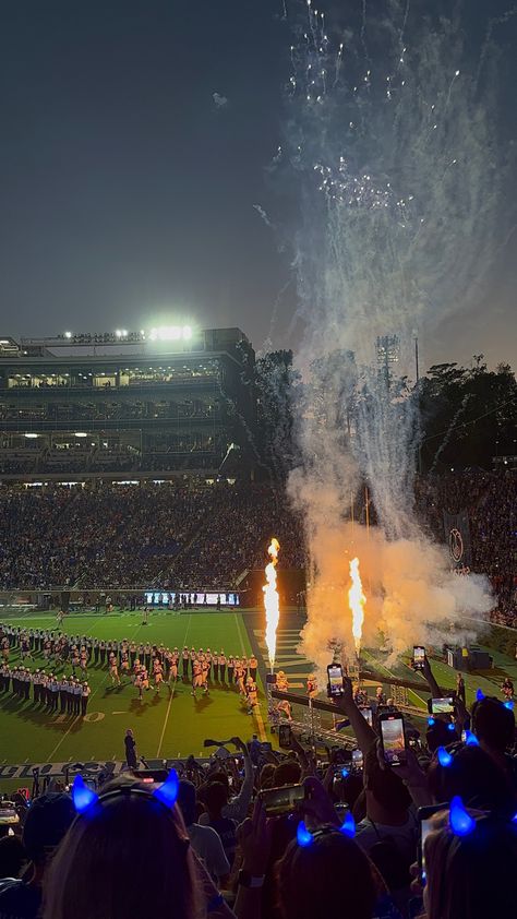 Football College Aesthetic, Unc College Aesthetic, Duke College Aesthetic, Duke University Aesthetic, Duke Aesthetic, Duke Campus, College Football Aesthetic, Byu College Aesthetic, Duke University Campus