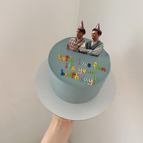 Hbd Cake Design, Best Friend Cake Design, Best Friend Birthday Cake Ideas, Lunch Cake Birthday, Best Friend Birthday Cake Ideas Funny, Cake For Friends Birthday, 30 Birthday Cake Ideas, Birthday Cake Best Friend, Friends Birthday Cake Ideas