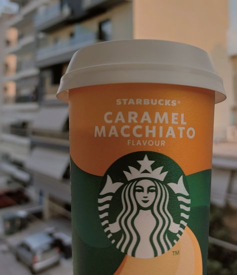 Iced caramel macchiato from @starbucks Starbucks Iced Macchiato, Starbucks Macchiato, Starbucks Caramel Macchiato, Caramel Macchiato Starbucks, Iced Caramel Macchiato, Ice Caramel Macchiato, Starbucks Caramel, Caramel Coffee, Caramel Macchiato