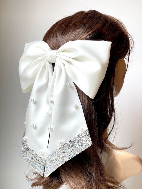 Pearl Hair Bow, Bow Party, Diy Hair Accessories Ribbon, Party Hair, Girly Accessories, Bridal Shower Gift, Diy Hair Bows, Faux Stone, Diy Bow