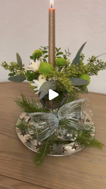 Centerpieces With Wine Glasses, Wedding Flower Design, S Table, Elegant Centerpieces, Instagram Diy, Favorite Flowers, New Years Decorations, Wedding Flower, Flower Design