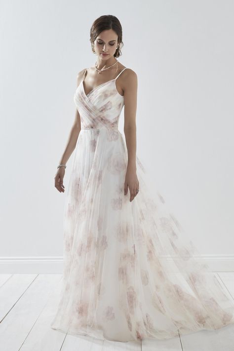 Alternative Wedding Dresses: The Best Statement Styles - hitched.co.uk Tropical Wedding Dresses, Unusual Wedding Dresses, Casual Beach Wedding Dress, Alternative Wedding Dress, Alternative Wedding Dresses, Destination Wedding Dress, Bridal Jumpsuit, Floral Wedding Dress, Alternative Style