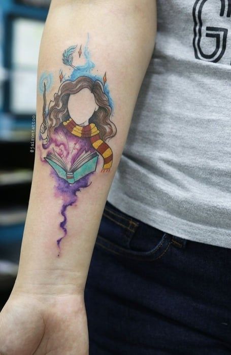 Hermione Tattoo Ideas, Hermione Granger Tattoo, Hermione Tattoo, Watercolor Phoenix Tattoo, Ron Y Hermione, Black Light Tattoo, Disney Sleeve Tattoos, Wand Tattoo, Matching Friend Tattoos