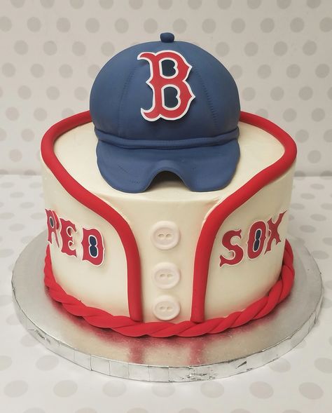 Boston Red Sox Birthday Cake. Buttercream cake with fondant decorations. Buttercream Baseball Cake, Baseball Hat Cake, Astros Cake, Boston Red Sox Cake, Pastel Individual, Red Sox Cake, Baseball Birthday Cakes, Cake Mom, Sports Cakes