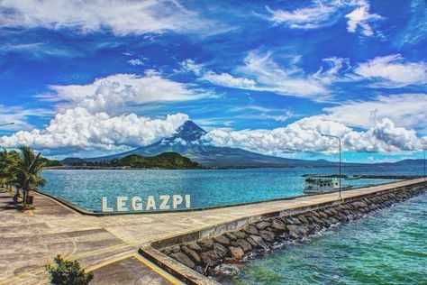 Before I share with you the reasons why, here’s a sneak peek of this breathtaking city. Legazpi City is known for the perfect cone, Mt Mayon, but did you know that there’s more to live in this city? Mt Mayon, Albay Philippines, Legazpi City, Mayon Volcano, Environmental Print, Puerto Princesa, Dive Resort, I Say Goodbye, Skyline View