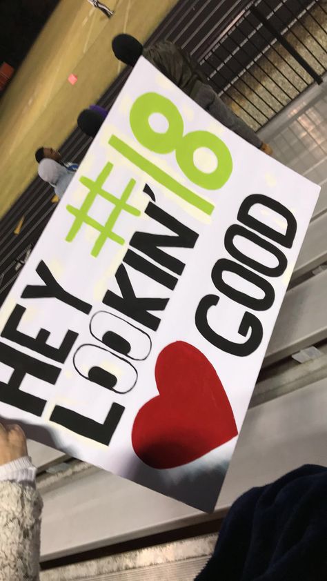 First Game Basketball Gifts For Boyfriend, Baseball Signs For Games Diy, Posters For Baseball Games, Poster Ideas For Baseball Game, Signs To Make For Football Players, Funny Football Posters For Boyfriend, Boyfriend Signs Sports, Posters For Soccer Games Boyfriend, Football Support Posters