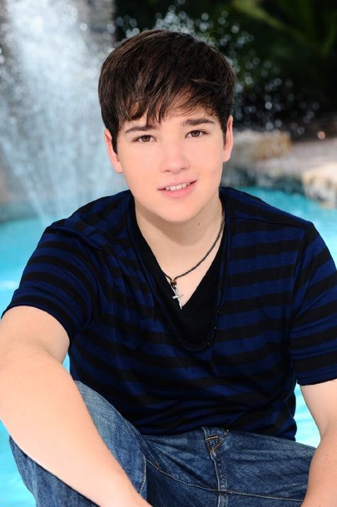 Nathan Kress Max Russo, Freddie Benson, Jake T Austin, Nathan Kress, Jake T, Old Shows, Icarly, Attractive Guys, Actor Photo