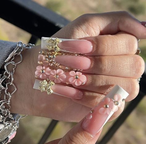 Birthday Nail Set Ideas Long, Long Nail Designs With Charms, Moss Nails Acrylic, Bling Almond Nails, Floral Nails Acrylic, 21 Birthday Nails, Fairy Core Nails, Square Acrylic Nails Long, Nails Feminine